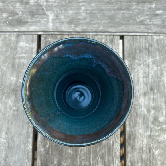 Vintage Studio Pottery Glazed Vase Signed Floral Design - Picture 8 of 9